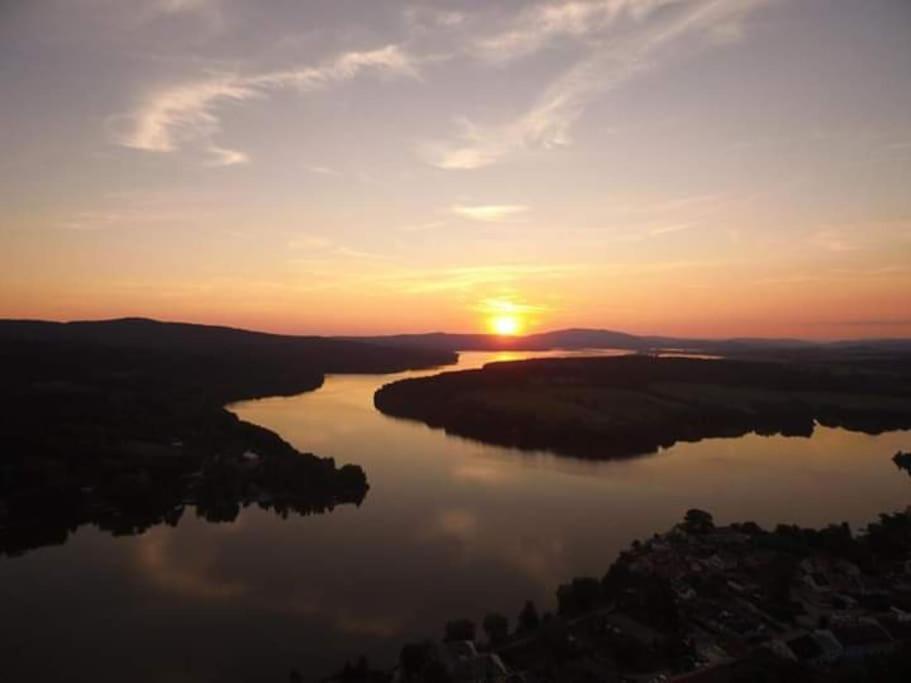 Apartman S Terasou A Vyhledem Na Jezero Lipno Kovarov  외부 사진
