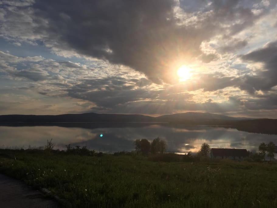 Apartman S Terasou A Vyhledem Na Jezero Lipno Kovarov  외부 사진
